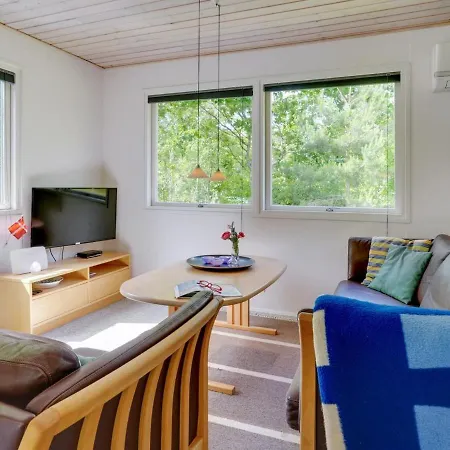 Tina - From The Sea By Interhome Holiday home